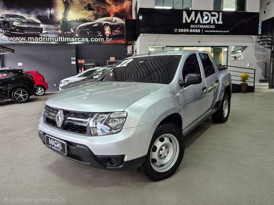 RENAULT DUSTER OROCH 1.6 16V SCE FLEX EXPRESS MANUAL RENAULT DUSTER OROCH 1.6 16V SCE FLEX EXPRESS MANUAL